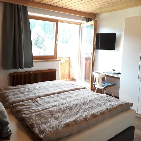 Traditionsgasthof Sollererwirt 宾馆 Thierbach